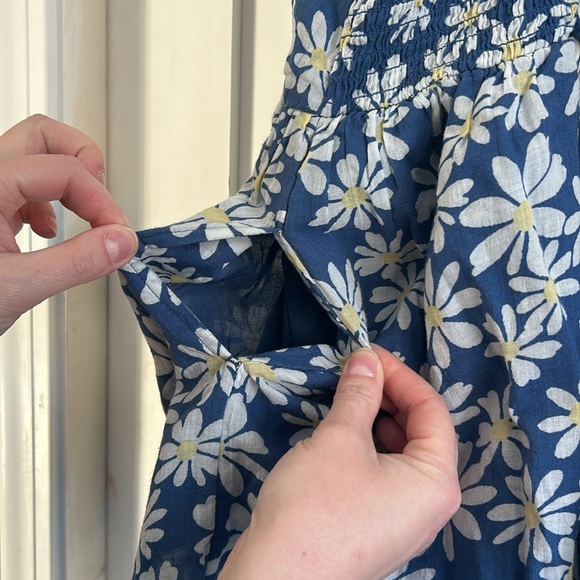 American Eagle floral romper - Picture 3 of 6